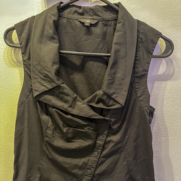 Black Cue asymmetric button shirt - Picture 1 of 3
